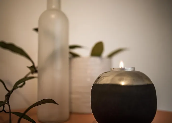 Doppelbett In Heller Apartament *